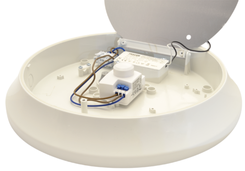 Zewnętrzna oprawa LED w plastikowej obudowie, czujnik ruchu 100-240V 14W 1000lm EVAS14NW TRACON