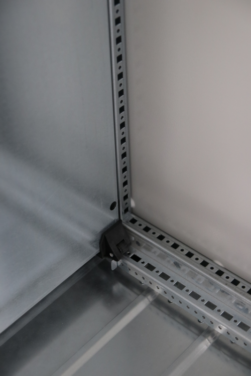 Modułowa rozdzielnica, metalowe drzwi i pełna płyta montaż. W×L×H=800×2100×400 / IP54 TGEFM8021040 TRACON