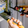 Dwubiegunowy tester napięcia,tester AVK, wyświetl. LCD LED 12-1000V AC/DC 30mA FI‐Test PANMV-1000AD TRACON